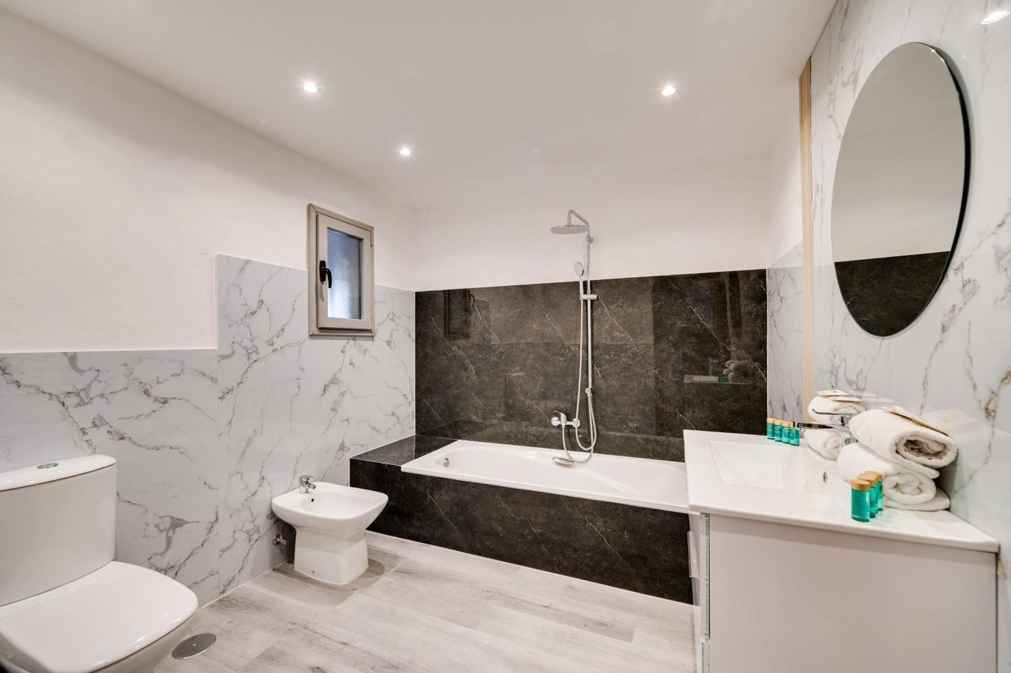 Vacation Marbella I Stylish 5Bdr Penthouse, Sea And Marina View Daire Dış mekan fotoğraf
