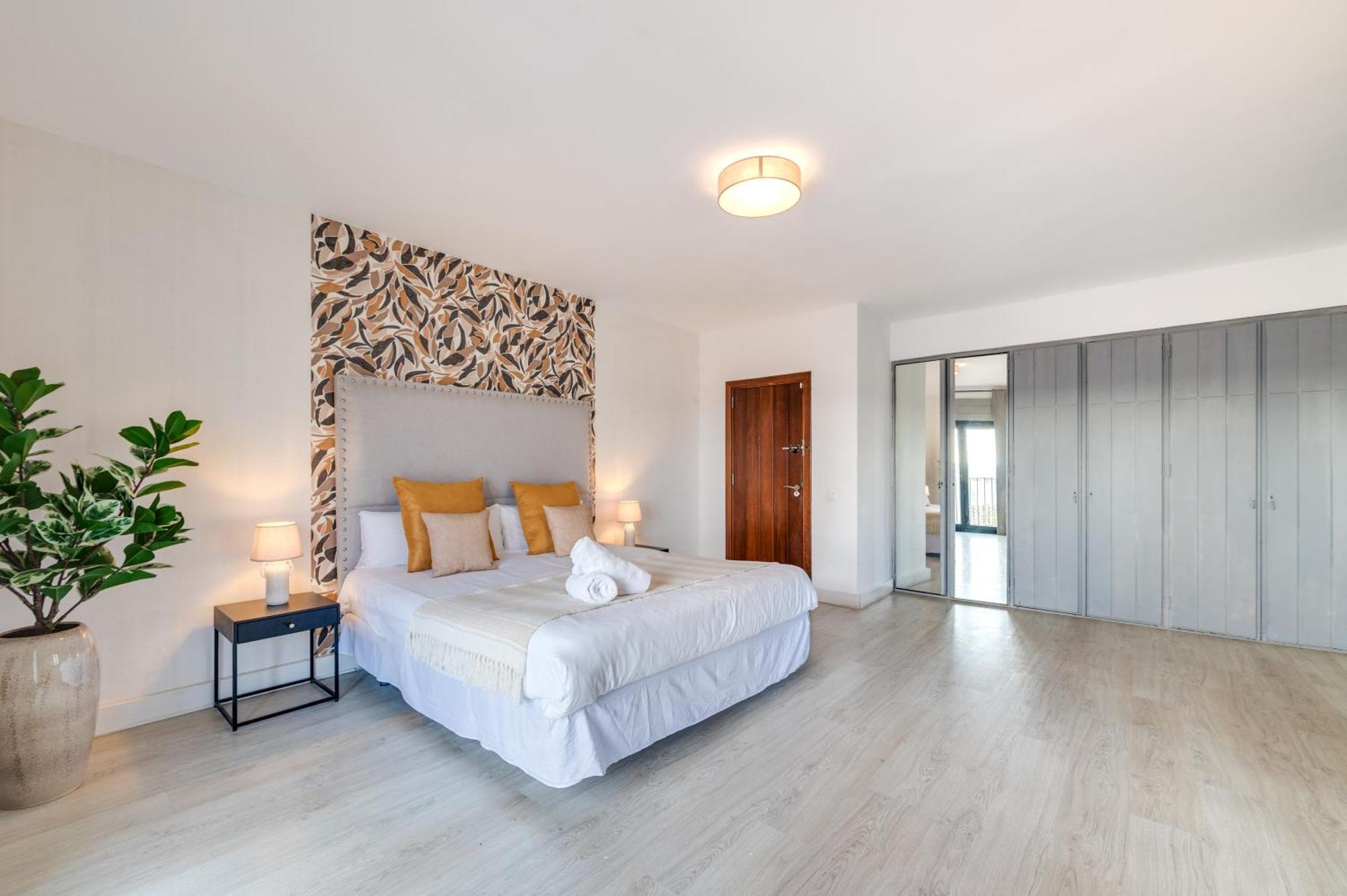Vacation Marbella I Stylish 5Bdr Penthouse, Sea And Marina View Daire Dış mekan fotoğraf